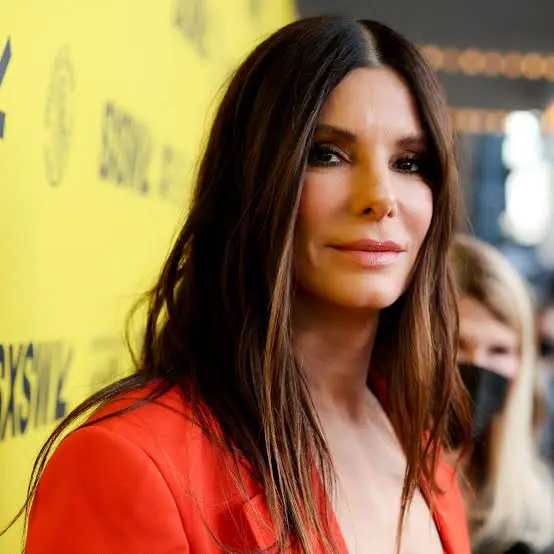 SANDRA BULLOCK 